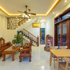 Thinh Phuc , Hoi An Vietnam